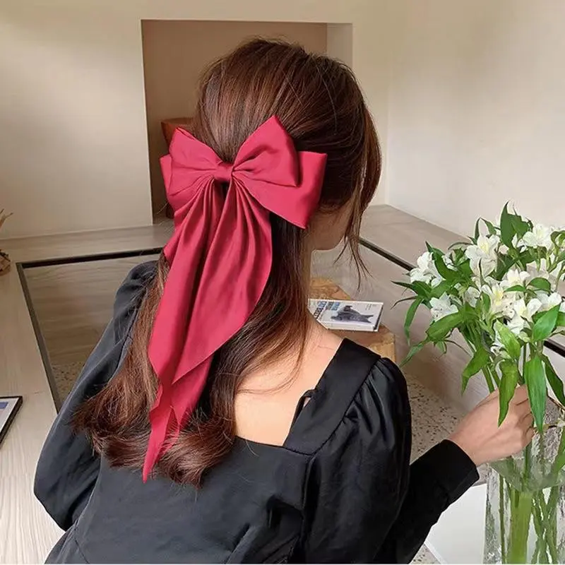 hair ribbons and bows