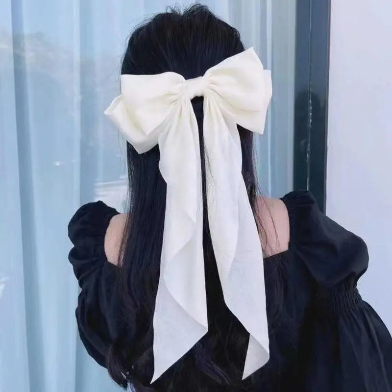 hair ribbons and bows